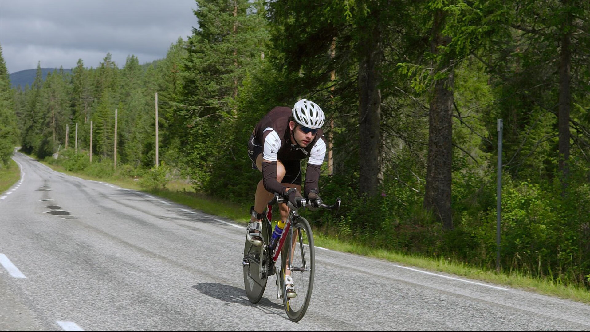 巴朗加国王比赛节奏掌控出色，巴朗塞舞步